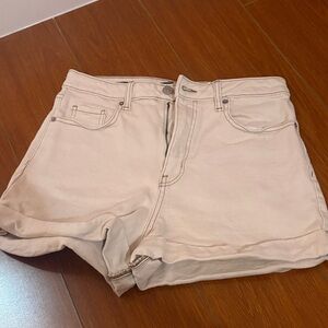Women's Cream Shorts